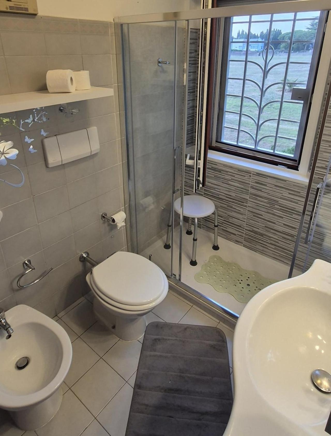 Eur Fenix Apartment Free Parking Family Roma Exterior foto