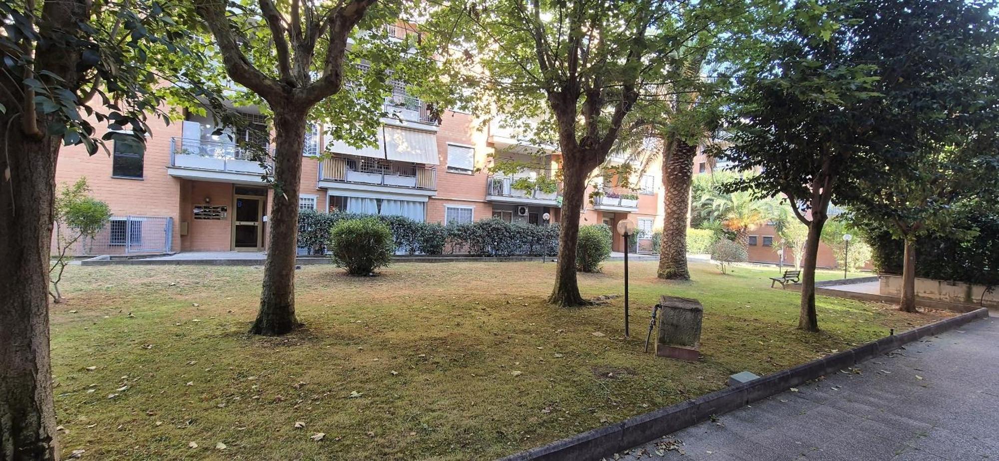 Eur Fenix Apartment Free Parking Family Roma Exterior foto